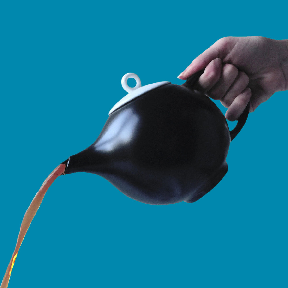 Eva teapot - Modern Ceramic Teapot with Infuser - Black